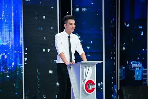 Hot boy Người Ấy Là Ai thất bại trong trận chiến tìm việc làm trên truyền hình