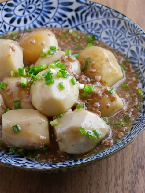 とろとろひき肉あんかけ！里芋の煮物の作り方 よなよな食堂〜毎日の簡単料理レシピ〜