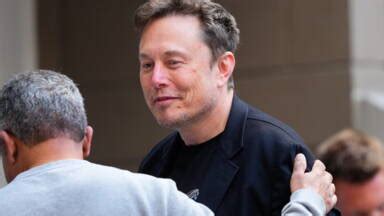 Voici Comment La Fortune D Elon Musk A Bondi De Milliards De Dollars