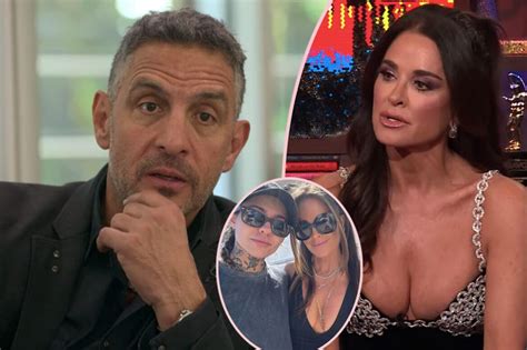 Mauricio Umansky Says Hes Too Scared To Ask Kyle Richards About