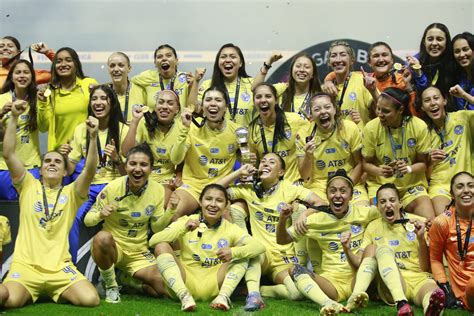 Águilas del América vuelan alto y son campeonas Fútbol Mundial