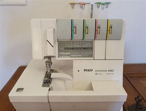 Profi Nähmaschine Pfaff coverlock 4862 Kaufen auf Ricardo