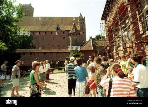 Malbork Zamek Krzyacki W Malborku Trzycz Ciowa Twierdza