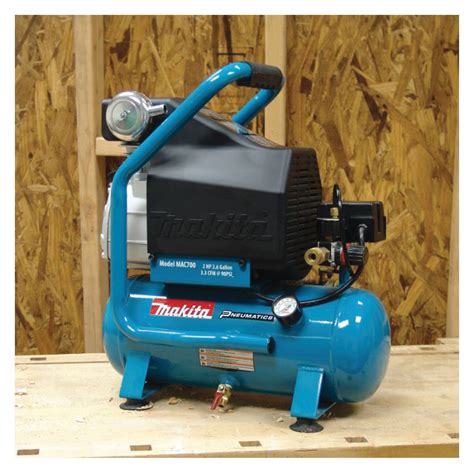 Makita Big Bore Mac700 Portable Electric Air Compressor