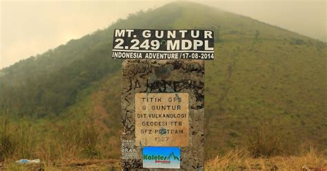 Jalur Pendakian Gunung Guntur Garut Jawa Barat Indonesia Gurat Garet