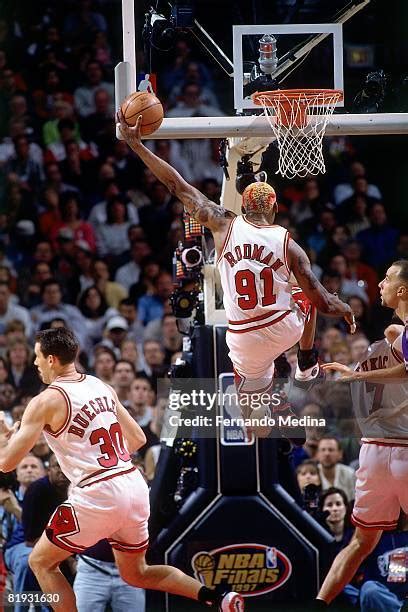 Dennis Rodman Rebound Photos and Premium High Res Pictures - Getty Images