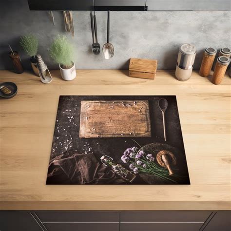 KitchenYeah Inductie Beschermer 60x52 Cm Snijplank Kruiden Lepel