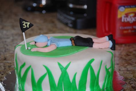 Golf Birthday Cake - CakeCentral.com