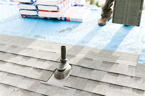 Choosing The Right Roofing Material For Your Home