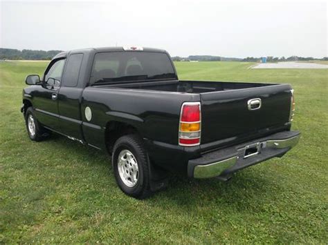 Sell Used 99 Chevy Silverado 1500 Z71 Ext Cab 4x4very Sharpruns