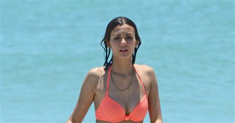 Victoria Justice Flaunts Bikini Body In Fort Lauderdale