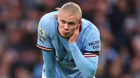 Why Erling Haaland Did Not Take The Penalty Vs Leeds Man City Dominate