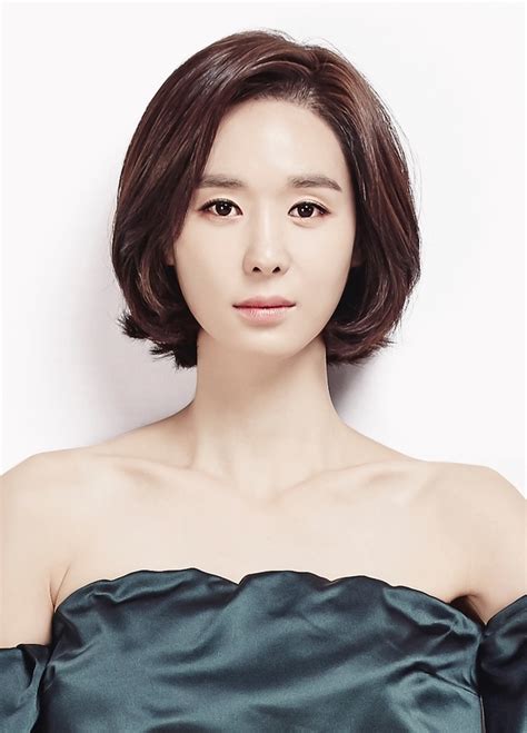 Han Soo Yeon As Lee Ji Ahs Sister In Pandora Beneath The Paradise