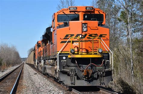 BNSF SD70ACe 8571 | Bnsf railway, Subway train, Railroad station