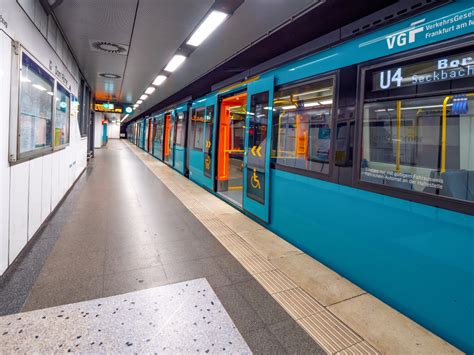 Journal Frankfurt Nachrichten U Und S Bahnen Tunnelsperrungen Legen