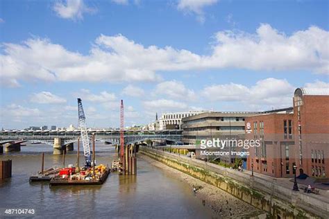 111 Blackfriars Bridge Railway Station Stock Photos, High-Res Pictures ...