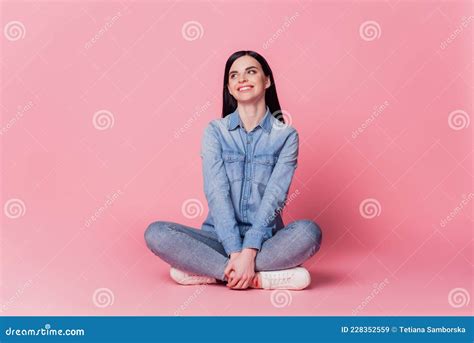This One Thing Makes Candid Girls Stand Out - asmhsqb