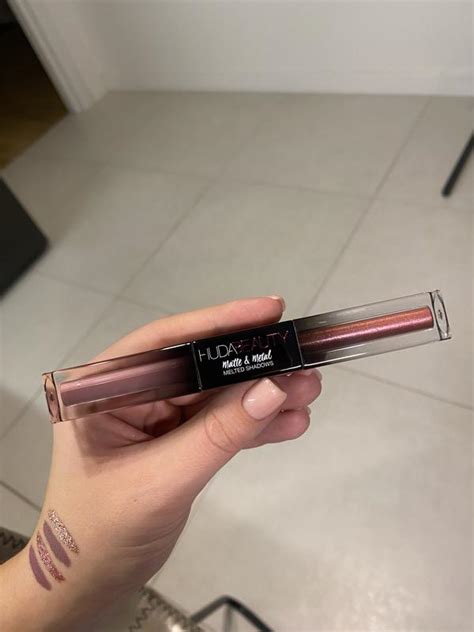 Жидкие тени huda beauty matte metal melted shadows цена 230 грн в