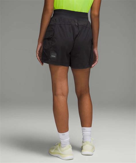 Lululemon Multi Pocket Cargo High Rise Hiking Short 5 Black Lulu