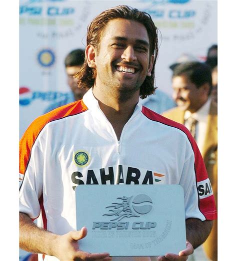 MS Dhoni's Hairstyle in IPL - MS Dhoni’s Best Hairstyles in IPL | GQ India