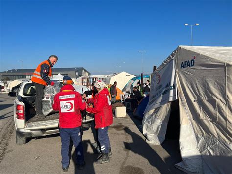 Dr Şadi Yazıcı on Twitter Tuzladan bölgeye ulaştırdığımız yardım