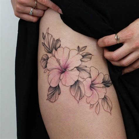 20 Best Hibiscus Tattoo Designs To Inspire You Howlifestyles