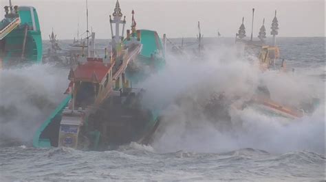 Terkini Selasa 26 7 22 Cuaca Paling Buruk Ombak Pantai Puger Besar KM