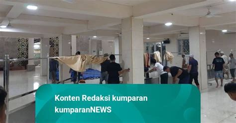 Kubah Masjid Di Makassar Roboh Timpa Jemaah Saat Hendak Salat Tarawih