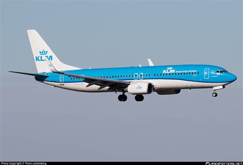 PH HSE KLM Royal Dutch Airlines Boeing 737 8K2 WL Photo By Thom