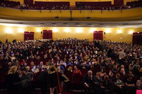 Stefano De Martino Con Meglio Stasera Il Suo Primo Spettacolo Live