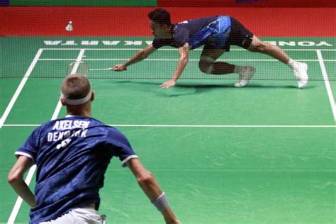 Ginting Akui Keunggulan Axelsen Koran Jakarta