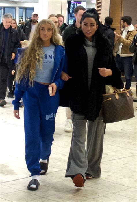 Katie Price And Princess Andre Arrive Back In The UK From Ireland 01 17