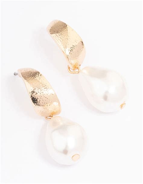 Gold Warped Hoop Pearl Drop Earrings Lovisa