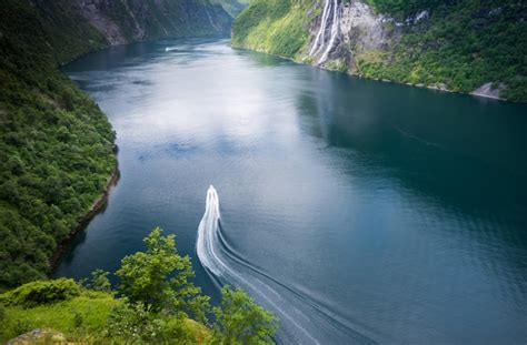 Premium Photo Beautiful Views In Geiranger Geirangerfjord Norway