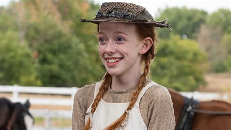 Amybeth Mcnulty Anne With An E