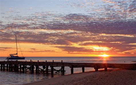 Monkey Mia Beach / Western Australia / Australia // World Beach Guide