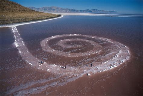 Spiral Jetty Artwork : Robert Smithson: "Spiral Jetty", 1970, Utah, USA, September 2002 ...