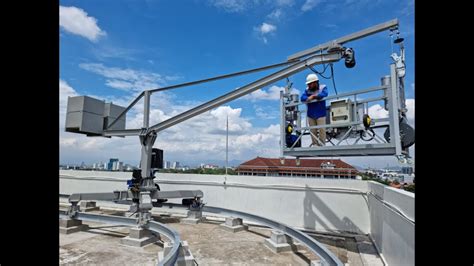 Gondola Semi Permanent Fixed Arm Proyek Gedung Kejaksaan Tinggi Bandung