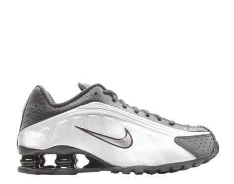 Nike Shox R4 Black/Black-Metallic Silver Men's Running Shoes 104265-045