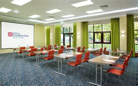 Фото отеля, номеров и территории Hilton Garden Inn Moscow New Riga