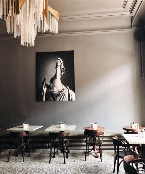 Saviv | Restaurants & Cafes | St.Petersburg