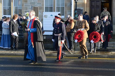 WATCH: Weather holds off for Remembrance Day service in Lerwick | The Shetland Times Ltd