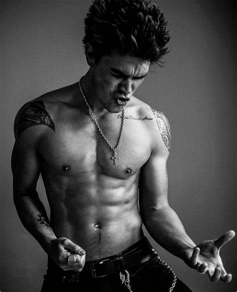 Kj Apa Goes Shirtless In Super Hot Photo Shoot Photo Photo