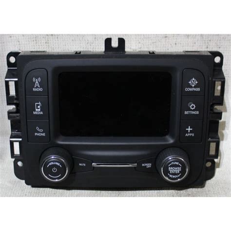 Jeep Renegade 2017 2018 2019 Factory Stereo Uconnect 5 Display Screen