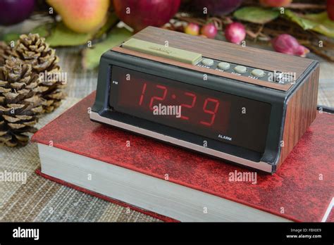 Digital time clock hi-res stock photography and images - Alamy