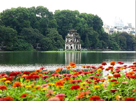 Hanoi sightseeing | Top 5 'Must-See' Tourist Hanoi Attractions!!