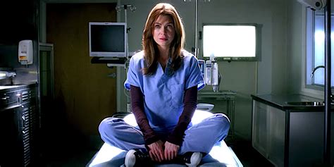 Grey S Anatomy Every Time Meredith Grey Almost Died So Far Cinemablend