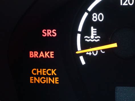 Reasons For Check Engine Light On