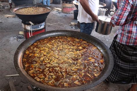 Foto Tradisi Memasak Kuah Beulangong Di Aceh