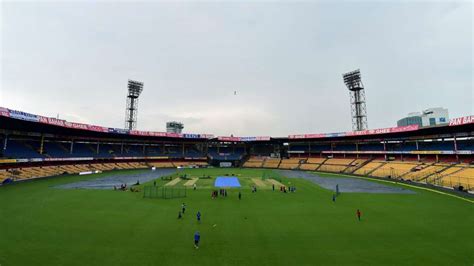 Ipl Bengaluru M Chinnaswamy Stadium Pitch Report Weather